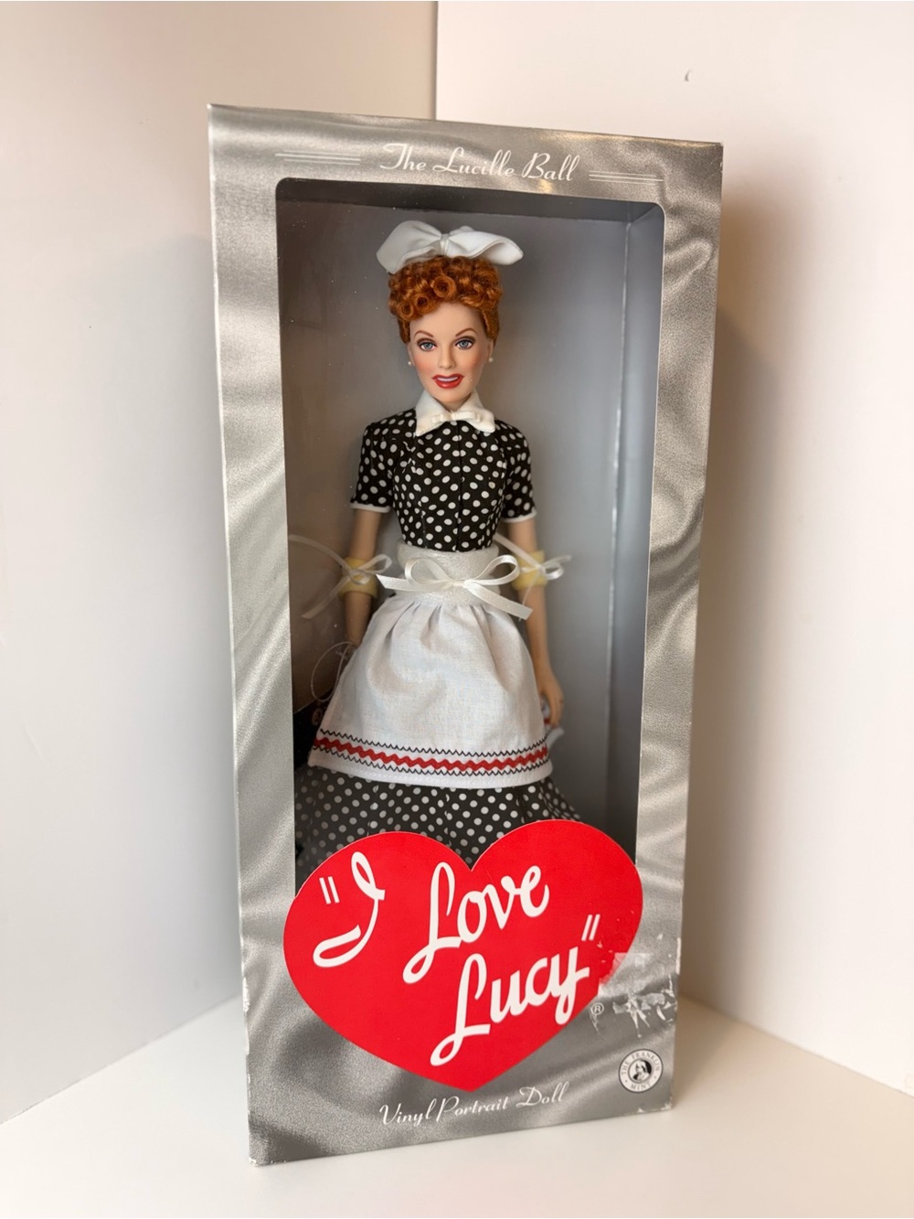 Vintage‎ Franklin Mint I Love Lucy Lucille Ball Vinyl Portrait Doll 16” Box
